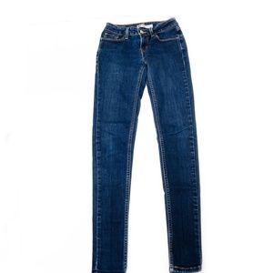 Women's Levi's Stretchy Skinny Jeans Size 25